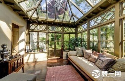 ​你家有阳光房吗？6款玻璃阳光房装修效果图