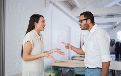 ​职场传闻：男不娶销售，女不嫁采购，到底真相如何？