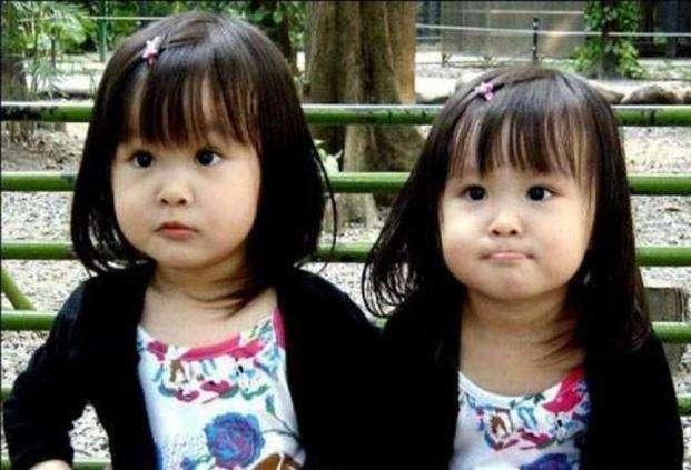 她们是台湾“最美”双胞胎，2岁时红遍网络，如今女大十八变