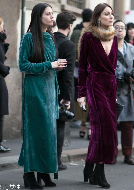 皮草披肩怎么搭配？分分钟撩倒男神