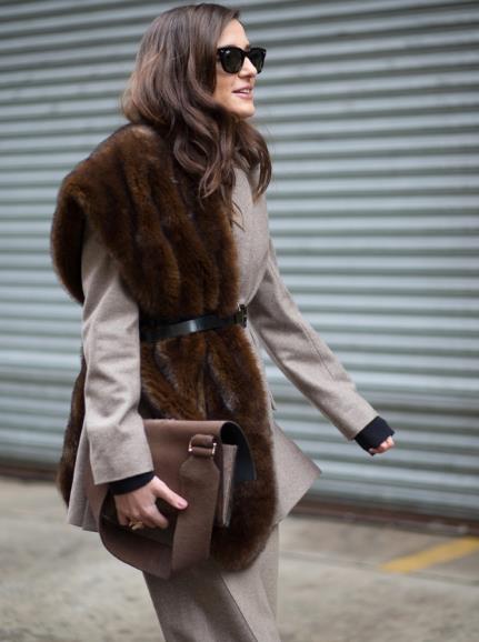 皮草披肩怎么搭配？分分钟撩倒男神