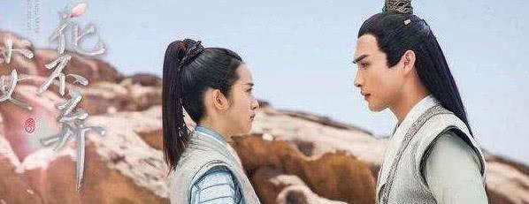 花不弃：陈煜坠崖被他救了借机假死，一年后和不弃重逢隐居！