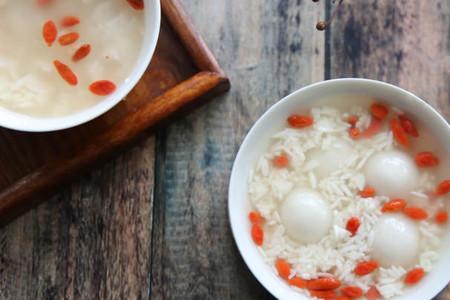 米酒汤圆的做法
