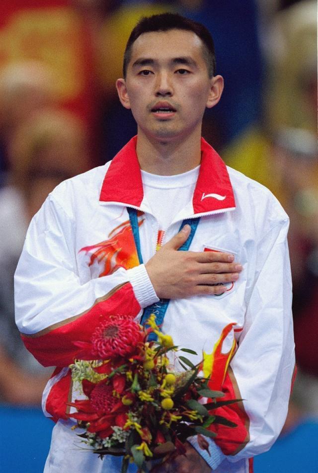 前国乒教练孔令辉现状：至今未回归国乒，转型成商人，形象大变