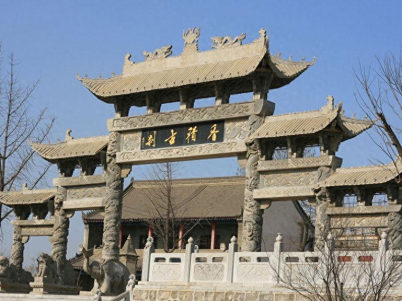 国内外游客慕名而来的西安十大寺院 你去过几个