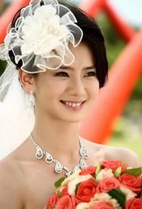 ​初识戚薇：那个在《夏家三千金》中性感迷人的女神