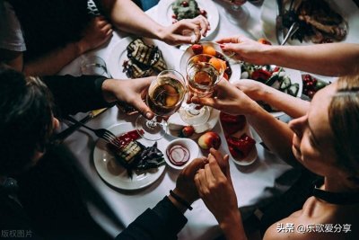 ​十首燃爆酒桌，让聚会气氛嗨翻天的经典曲目