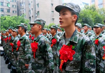 ​大学毕业当兵有什么好处？待遇怎么样？看完你就明白了