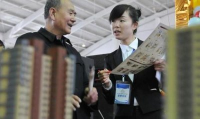 ​如果售楼小姐卖出套100万的房子，能拿多少提成？你可能想不到