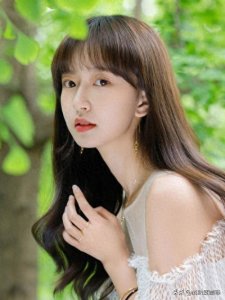 ​美女们的时尚穿搭，让你秒变潮流达人！