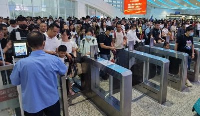 ​连云港高铁站到发旅客突破千万