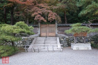 ​（121代）孝明天皇后月轮东山陵、英照皇太后后月轮东北陵