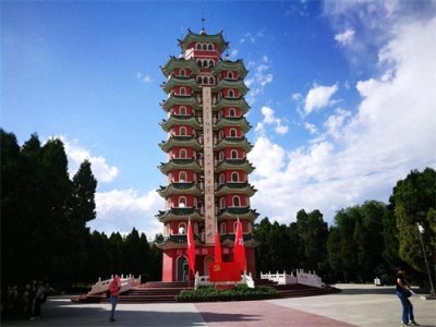 ​“状元故里，博士之乡”