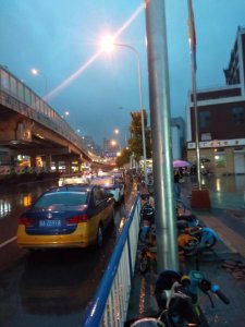 ​火车拉来的城市