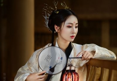 ​作为学填词的基本词牌，临江仙该怎么写？两个范例详解关键