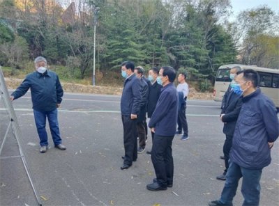 ​何金平到济源调研灾后重建工作