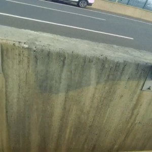 ​温州交警高速公路横穿6车道？网友狂赞！