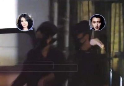 ​王菲谢霆锋再次被拍到牵手，姿势跟21年前一模一样