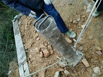 ​“夯货”不读“hāng huò”，该咋读？什么意思？跟“憨货”啥区别