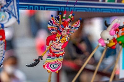 ​亚运村非遗面塑技艺，手把手教你捏“面人”， 外籍人员沉浸式体验