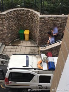 ​女主播跨平台直播，拒付违约金被拘，国内首例