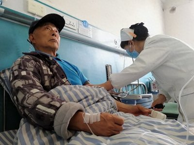 ​人临死前，身体会发生什么变化？出现这5种情况，家人要好好陪伴