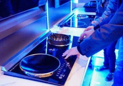 ​插电就能点火？电焰灶能否颠覆传统厨房？