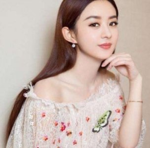 ​赵丽颖小时候的照片，你看过吗？