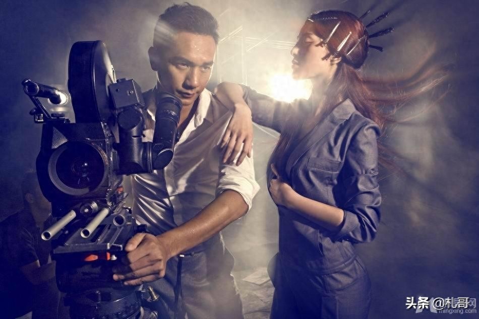 范冰冰早期拍摄《男人装》魅惑无限,简直是现代版妲己