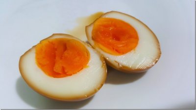 ​糖心蛋 溏心蛋 半熟蛋 怎麽煮？简单滚水五分钟完成！