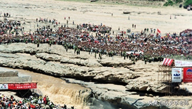 97年香港柯受良飞跃黄河：惊险刺激，难度极高，飞跃仅耗时1.58秒