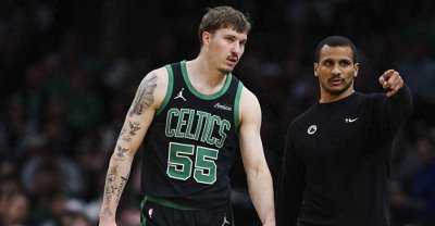 ​谢尔曼迎生涯之夜 马祖拉：他韧性强&球商高 三分只是加分项