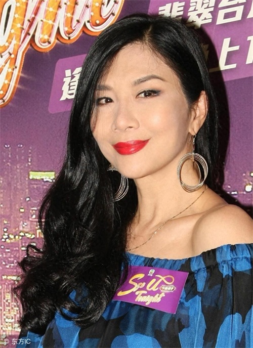 吴家丽:以三级片获影后的香港女星