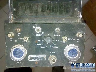​拆解早期美国军用飞机电子管电台给大家看下，零件还值得使用吗？