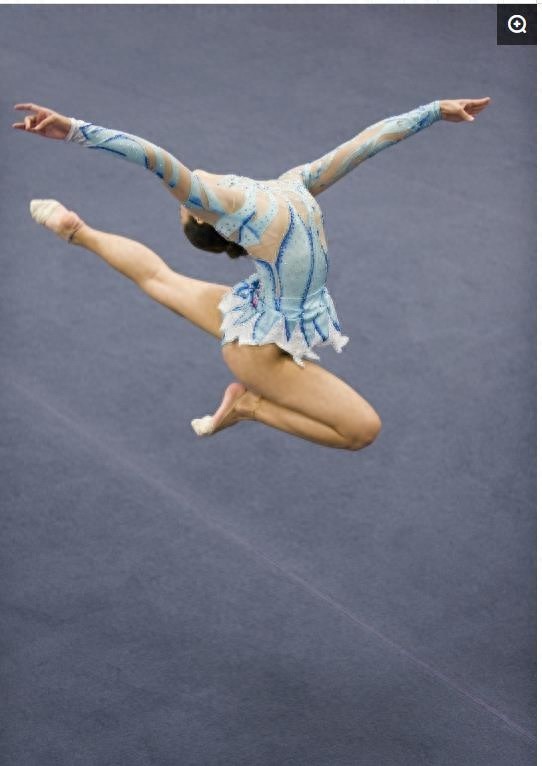 女子体操运动员