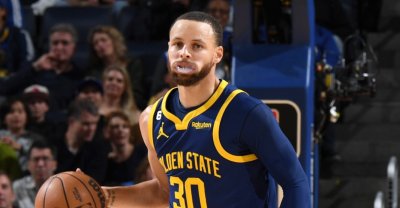 ​库里恢复取得巨大进展 最快有望下周一复出