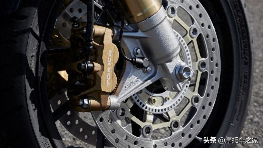 经典本田CB车型，还是这辆车有味道