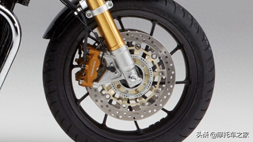 经典本田CB车型，还是这辆车有味道