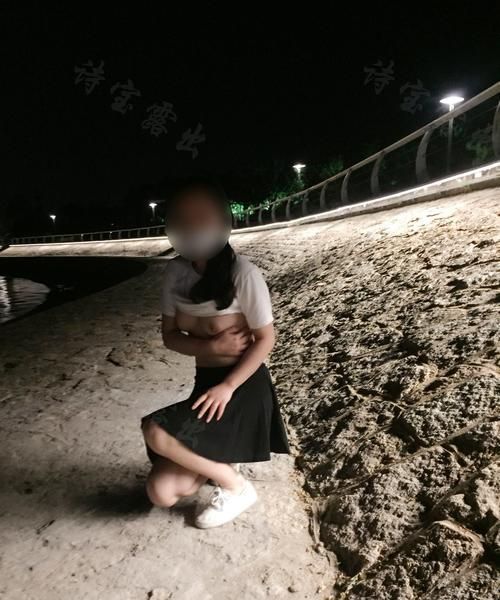 谢军的又一夜是为谁而唱的