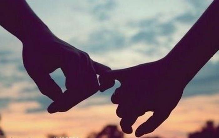 女朋友决绝分手还能挽回吗（争吵后女朋友要分手还能挽回吗）