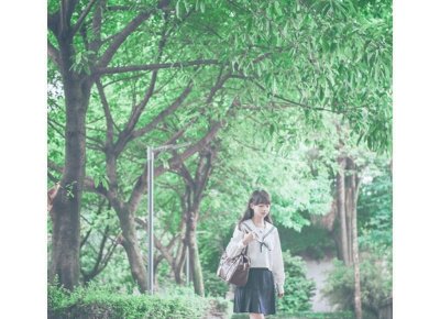 ​中年夫妻，别高估了你的枕边人，有两件事你要留个心眼