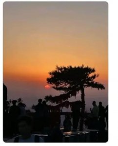 ​泰山才是地府的真正入口？网友：别再拿泰山开玩笑了