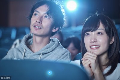 ​情侣之间暖心聊天套路，看后别受到暴击伤害