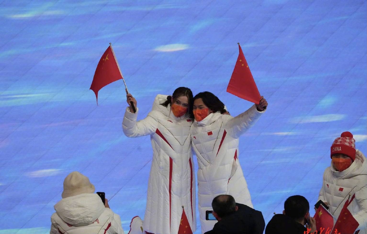 难舍！北京冬奥闭幕式名场面回顾，一句“冰墩墩”下班让人泪崩