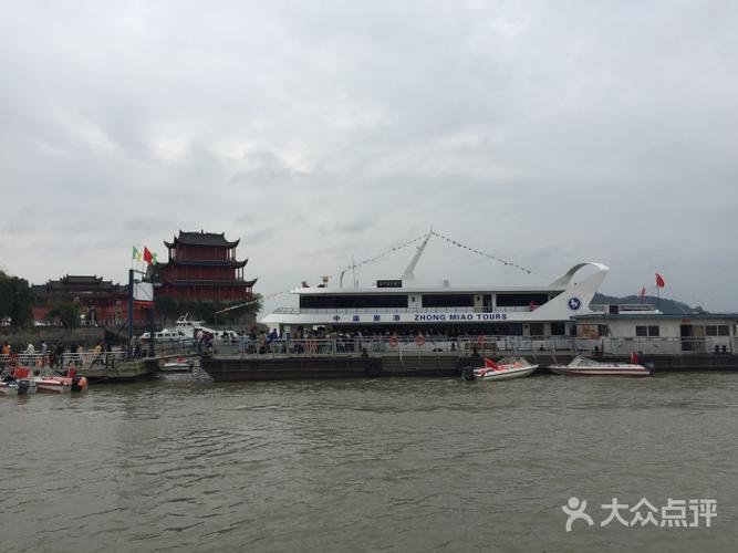 3、巢湖游船码头