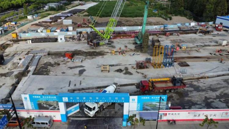 上海地铁21号线广兰路站围护施工全面开启未来可与2号线换乘市民出行更便捷