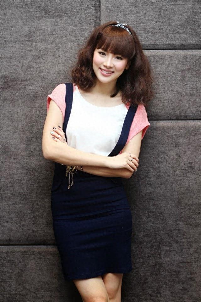 泰国女星平采娜-可爱又不失性感的小美女