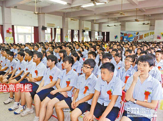 初中学历怎么提升大专学历：我学历初中毕业，想提升学历到大专，如何提升？
