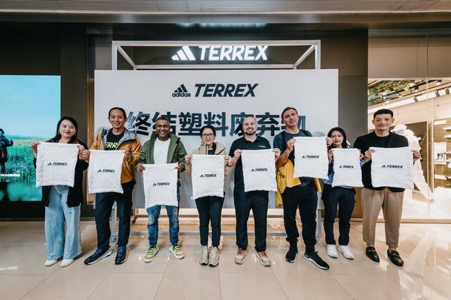 adidas户外运动旗舰店（adidasTERREX旗舰店开业开启可持续户外服饰）(7)