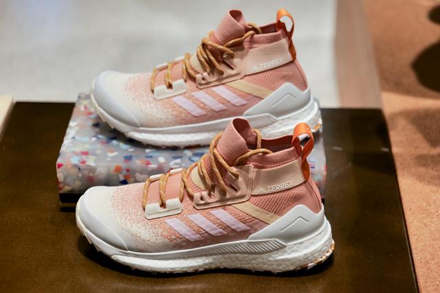 adidas户外运动旗舰店（adidasTERREX旗舰店开业开启可持续户外服饰）(3)
